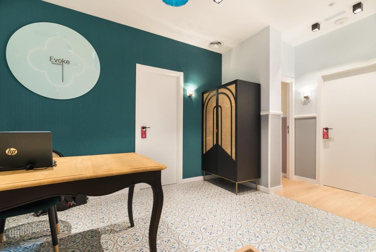 Hostal Evoke Madrid Exterior photo