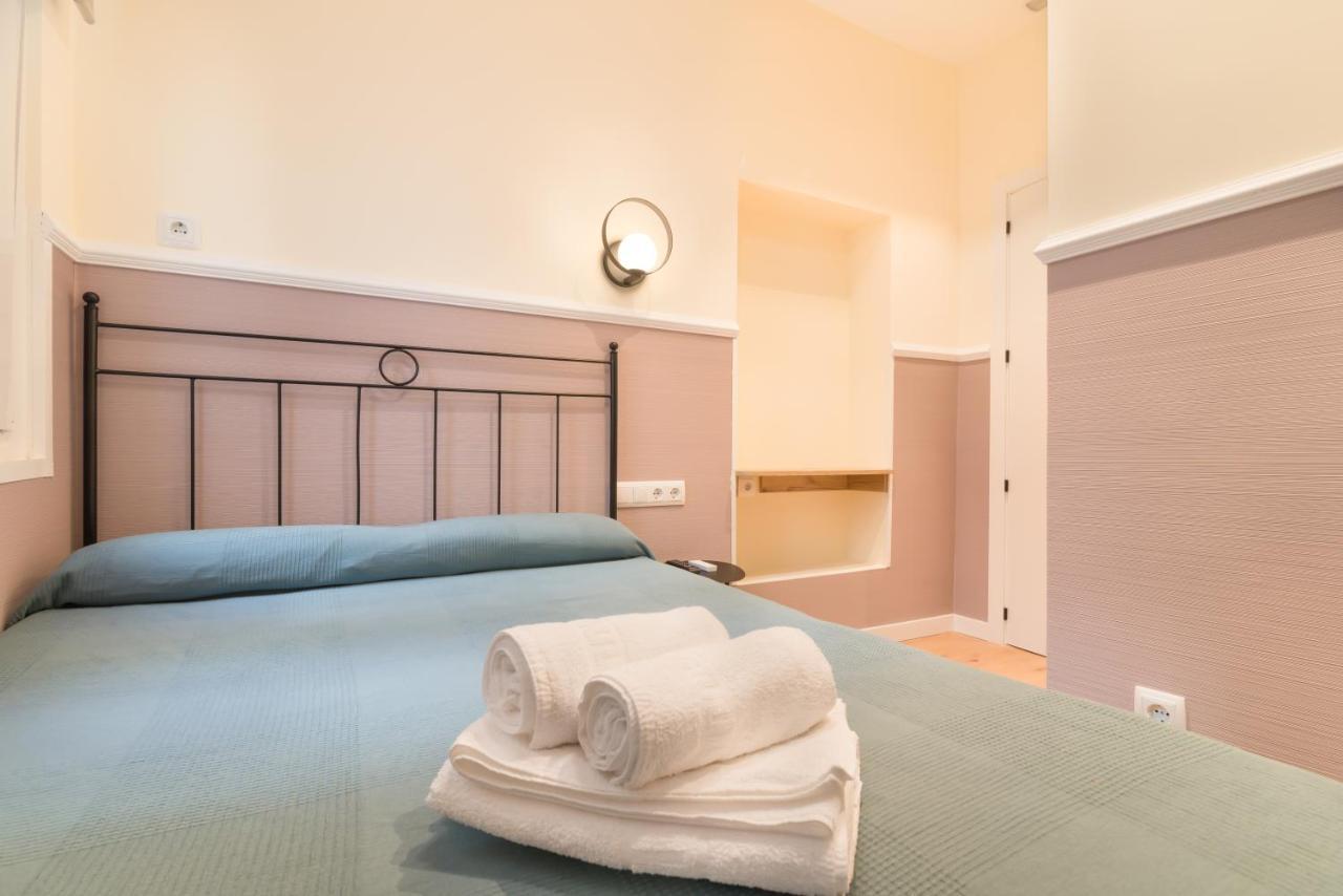 Hostal Evoke Madrid Exterior photo