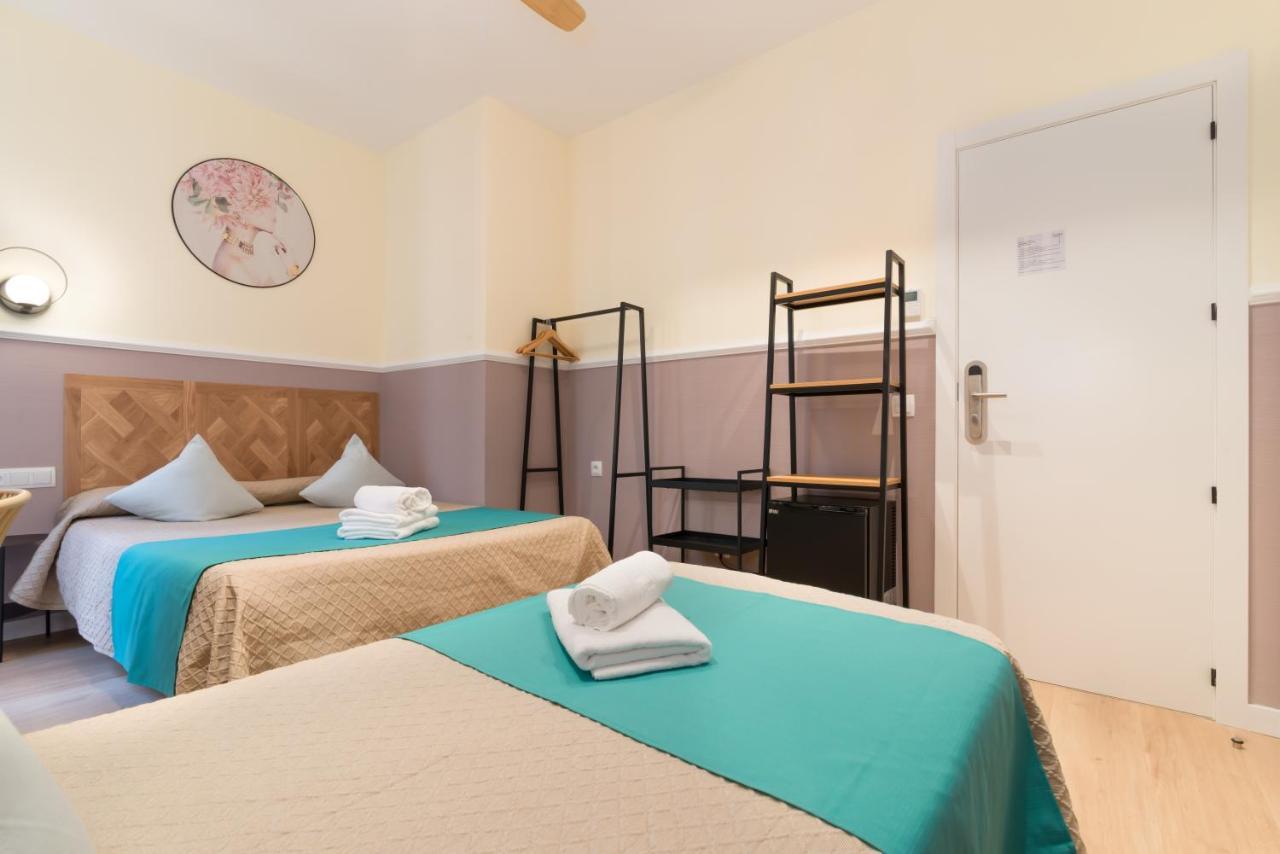 Hostal Evoke Madrid Exterior photo