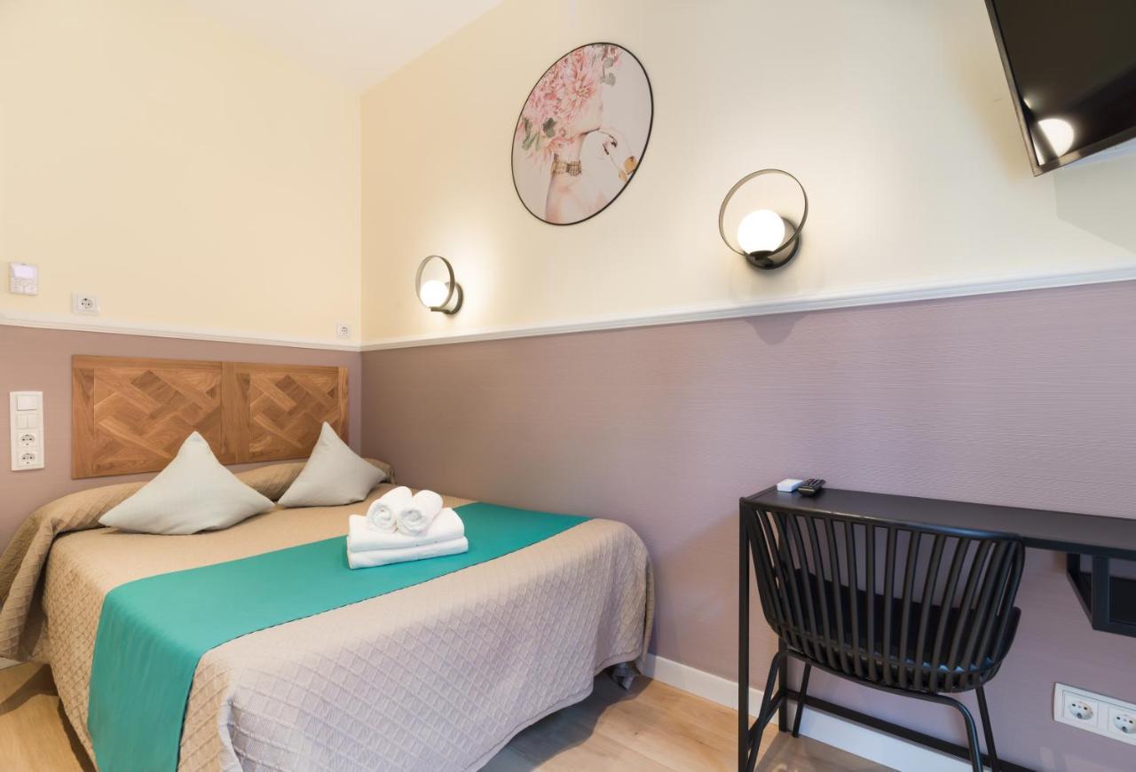 Hostal Evoke Madrid Exterior photo