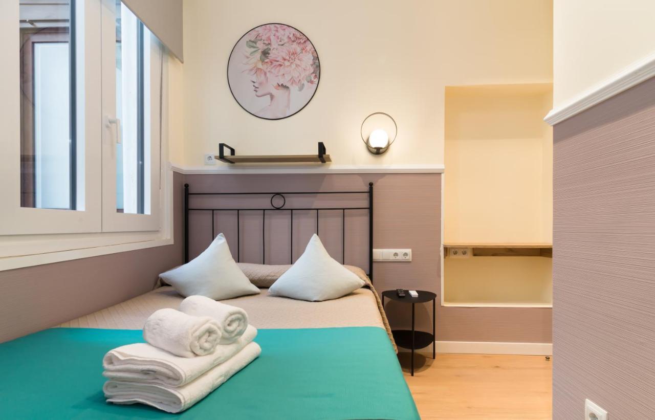 Hostal Evoke Madrid Exterior photo