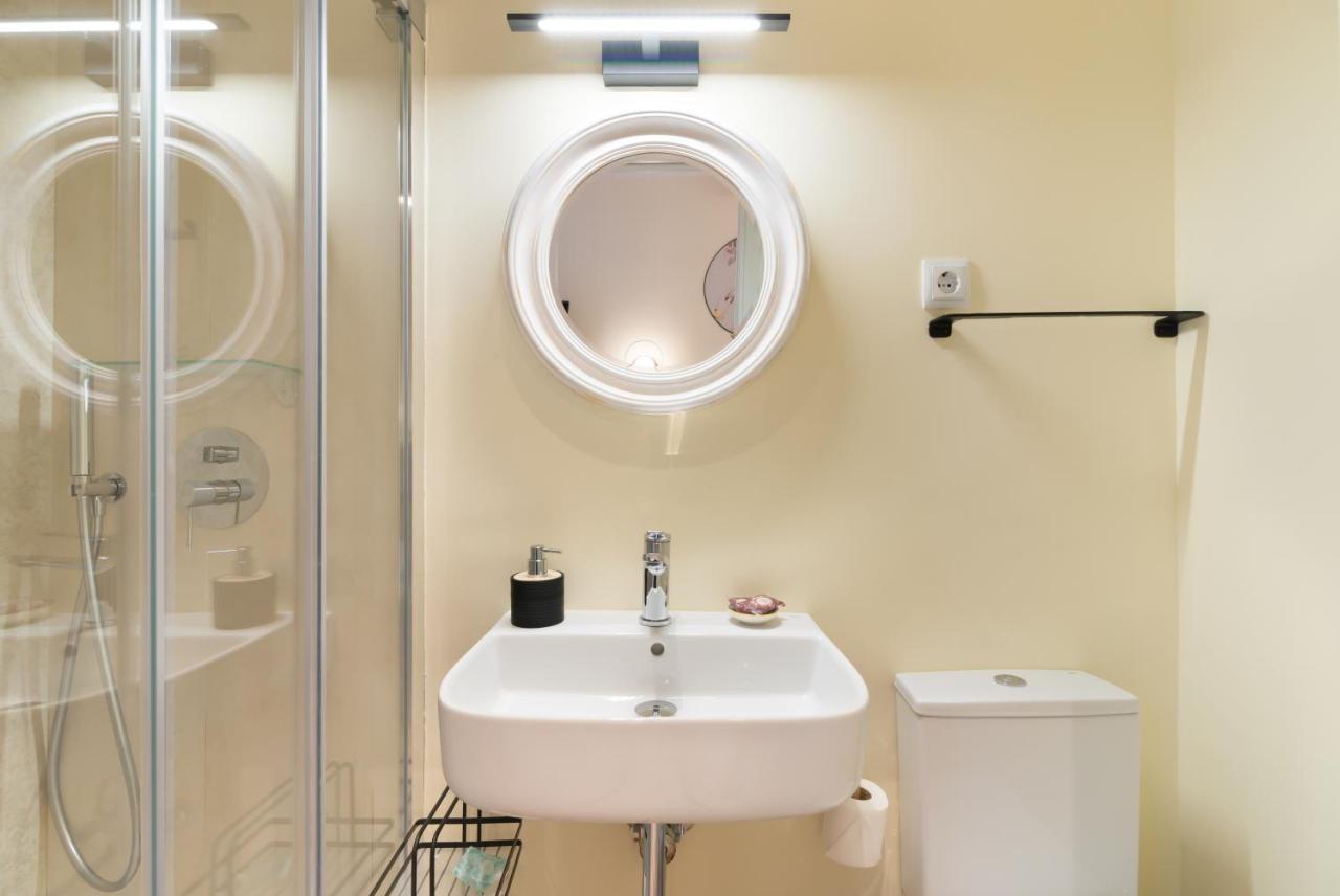Hostal Evoke Madrid Exterior photo